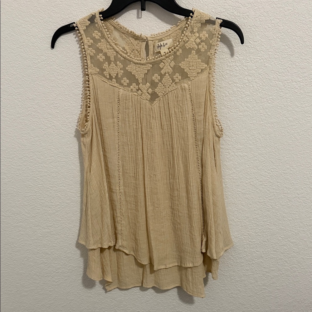 Style & Co EUC Boho Beige Lace Detail Layered Sleeveless Blouse Size 0X